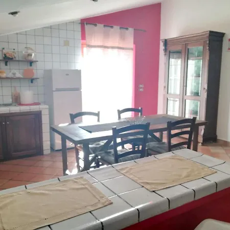 Cozy In 97 Sqm Stunning View شقة Mendicino